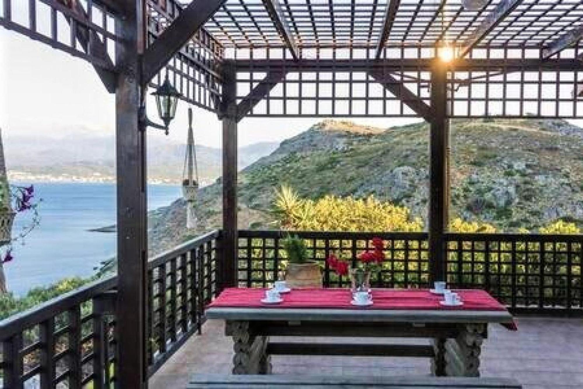 Villa Akrolithos With Private Pool 하니아 외부 사진